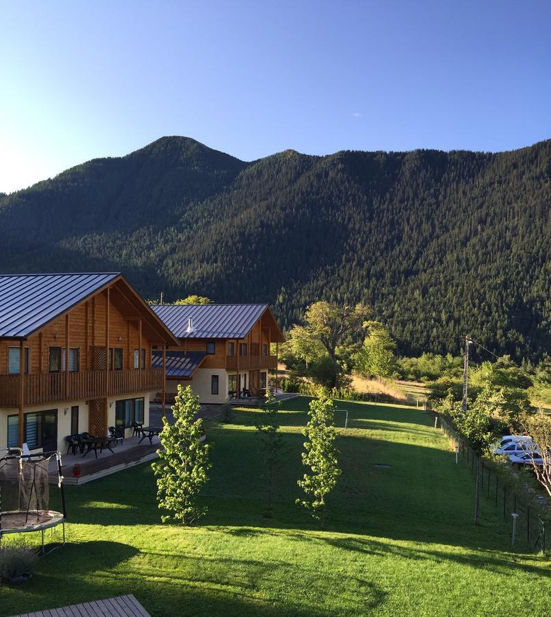 Les Chalets Fleurs De France - Kota Saint-Dalmas Eksteriør billede