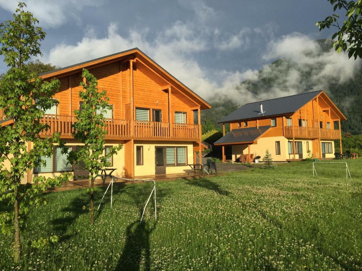 Les Chalets Fleurs De France - Kota Saint-Dalmas Eksteriør billede